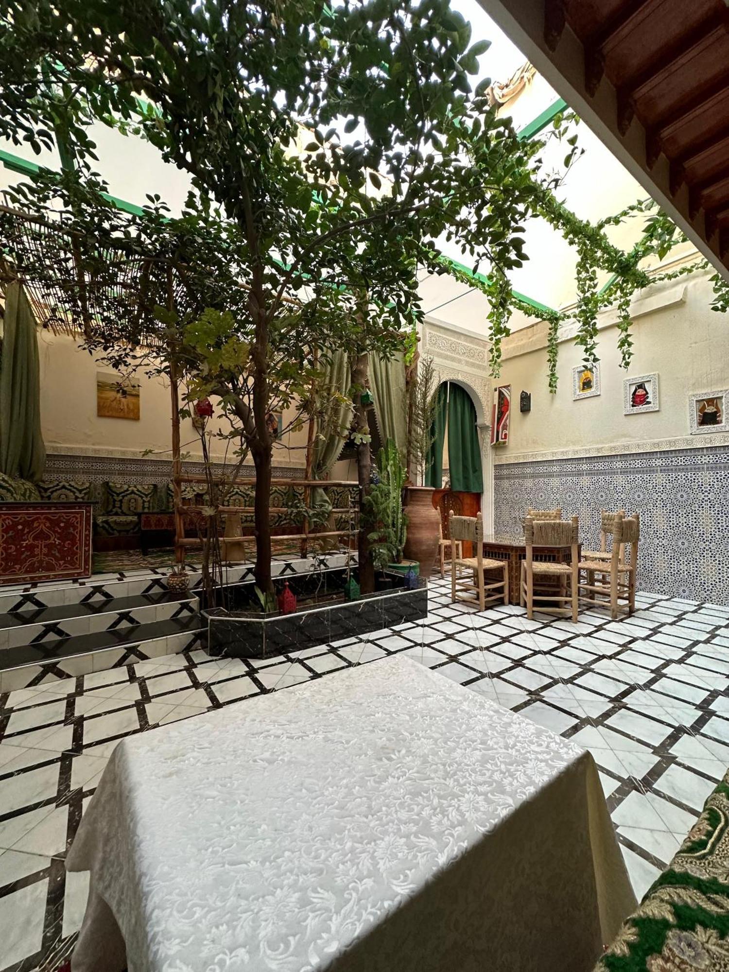 Riad Amirwa Marrakesh Bagian luar foto